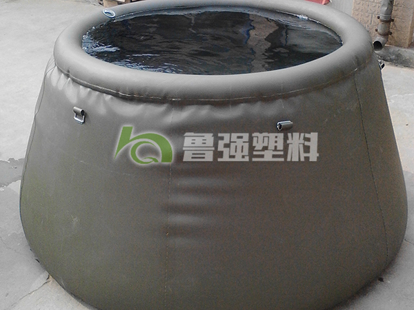 充氣儲(chǔ)水罐